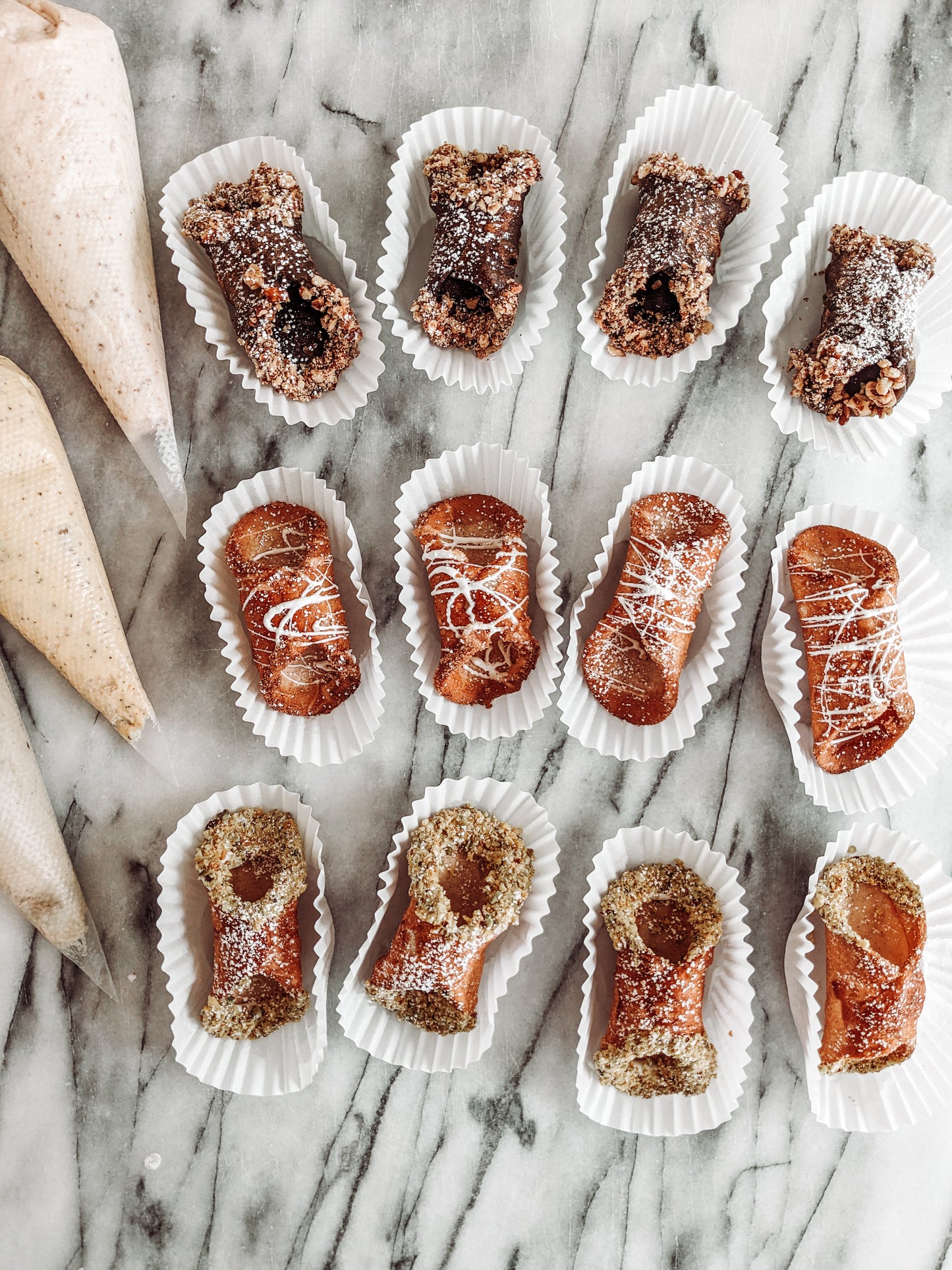 Customizable Mini Cannoli Dozen (Christmas)