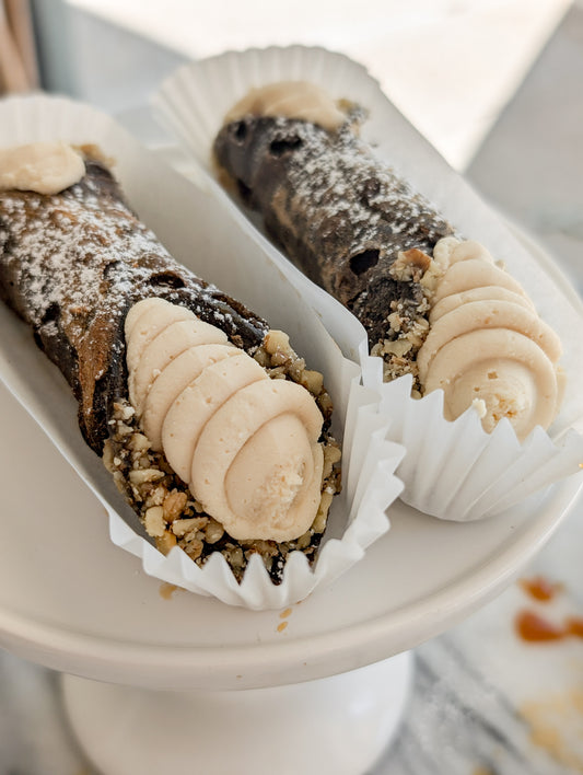 Salted Caramel Cannoli