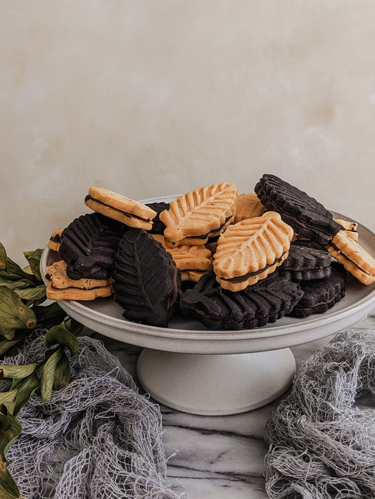 Creepy Leafy Cookies