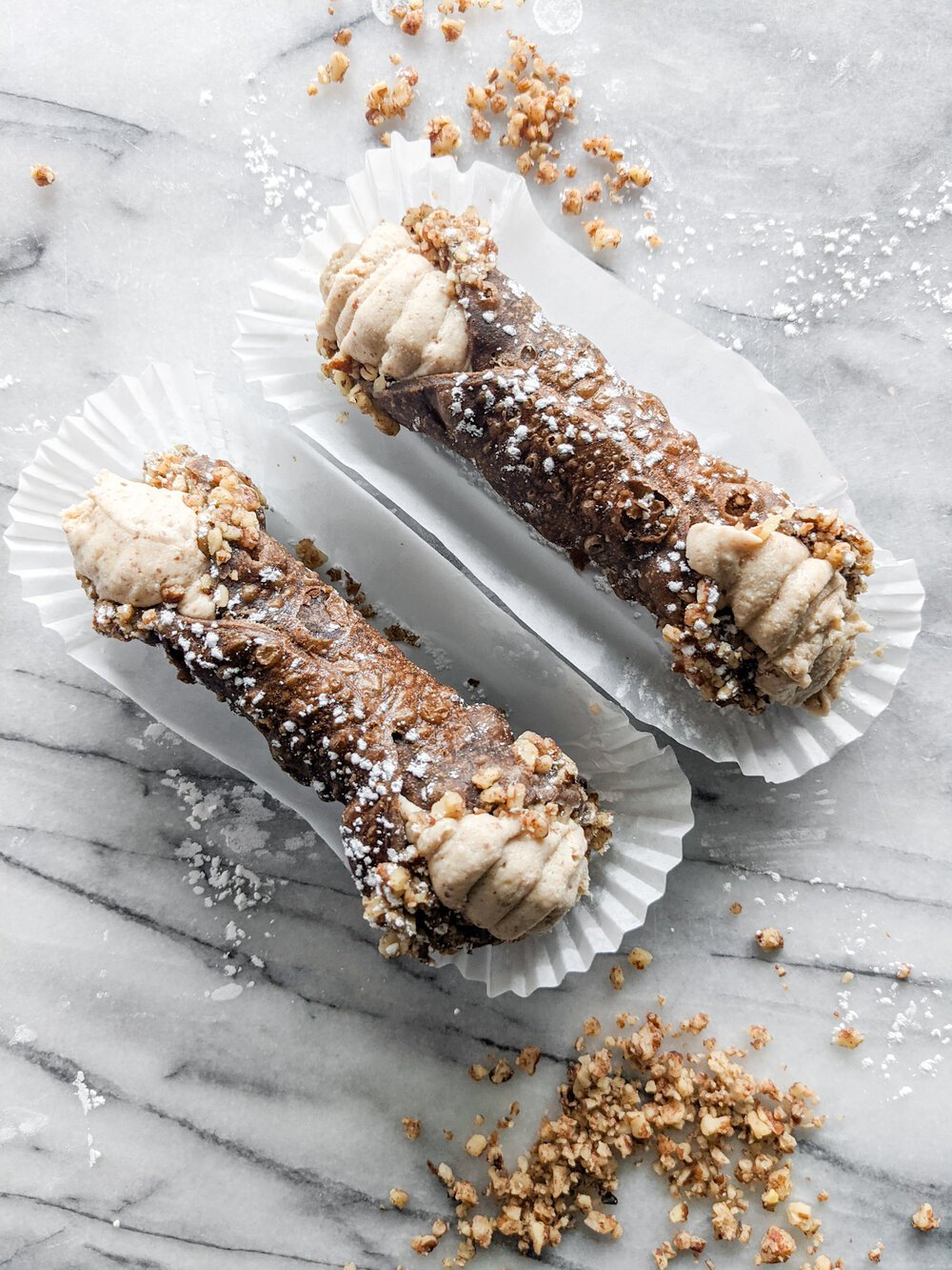Pecan Pie Cannoli