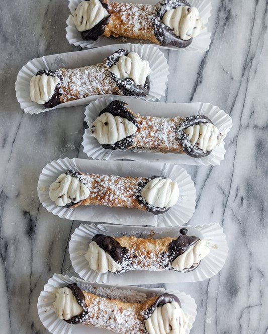Classic Cannoli