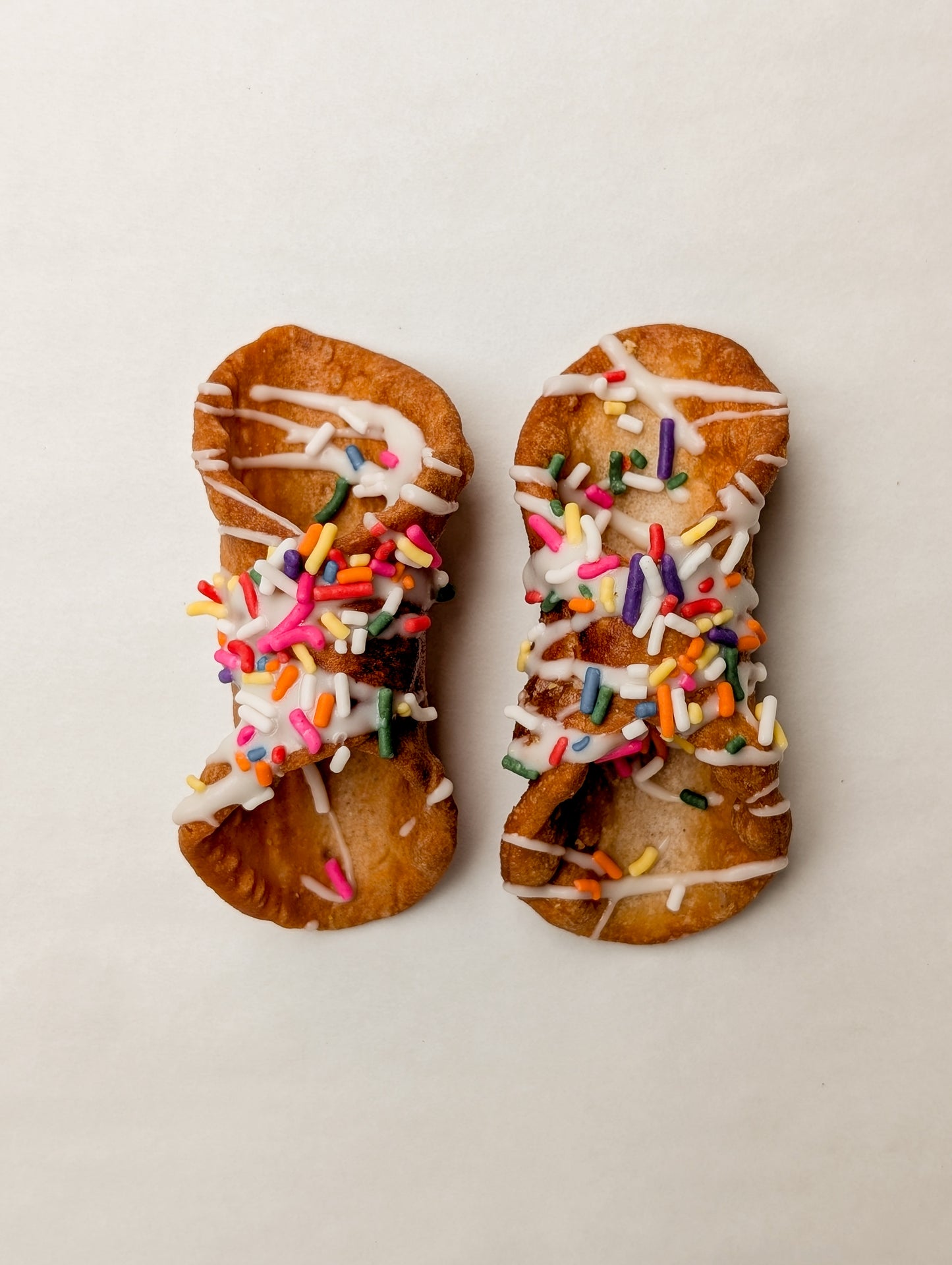 Birthday Cake Cannoli