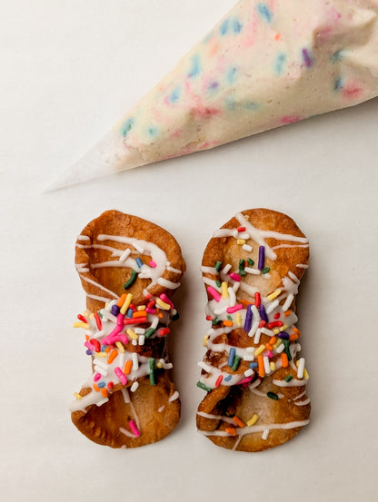 Birthday Cake Cannoli