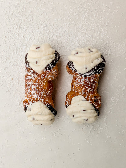 Classic Cannoli