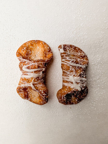 Limoncello Cannoli