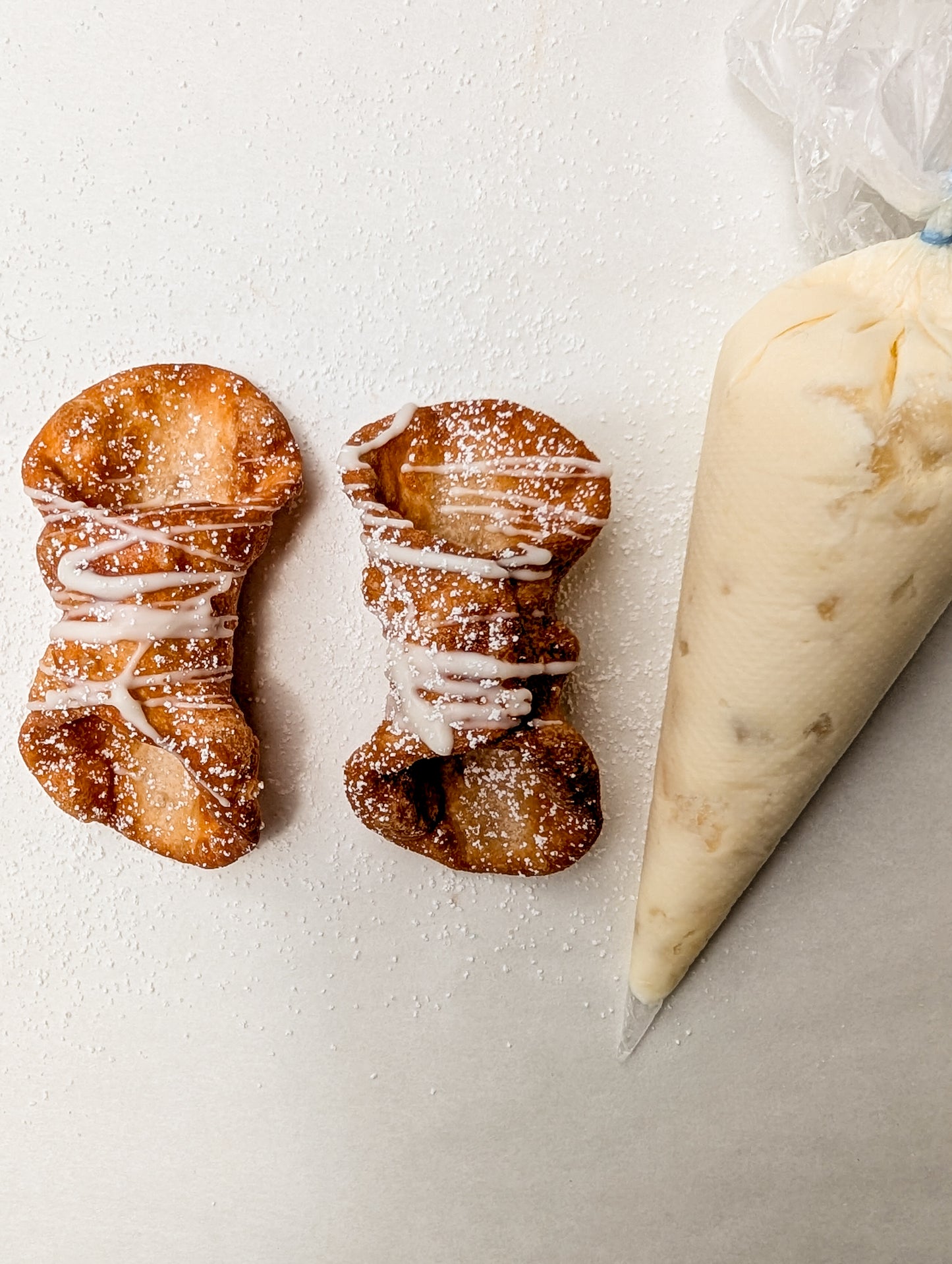 Limoncello Cannoli