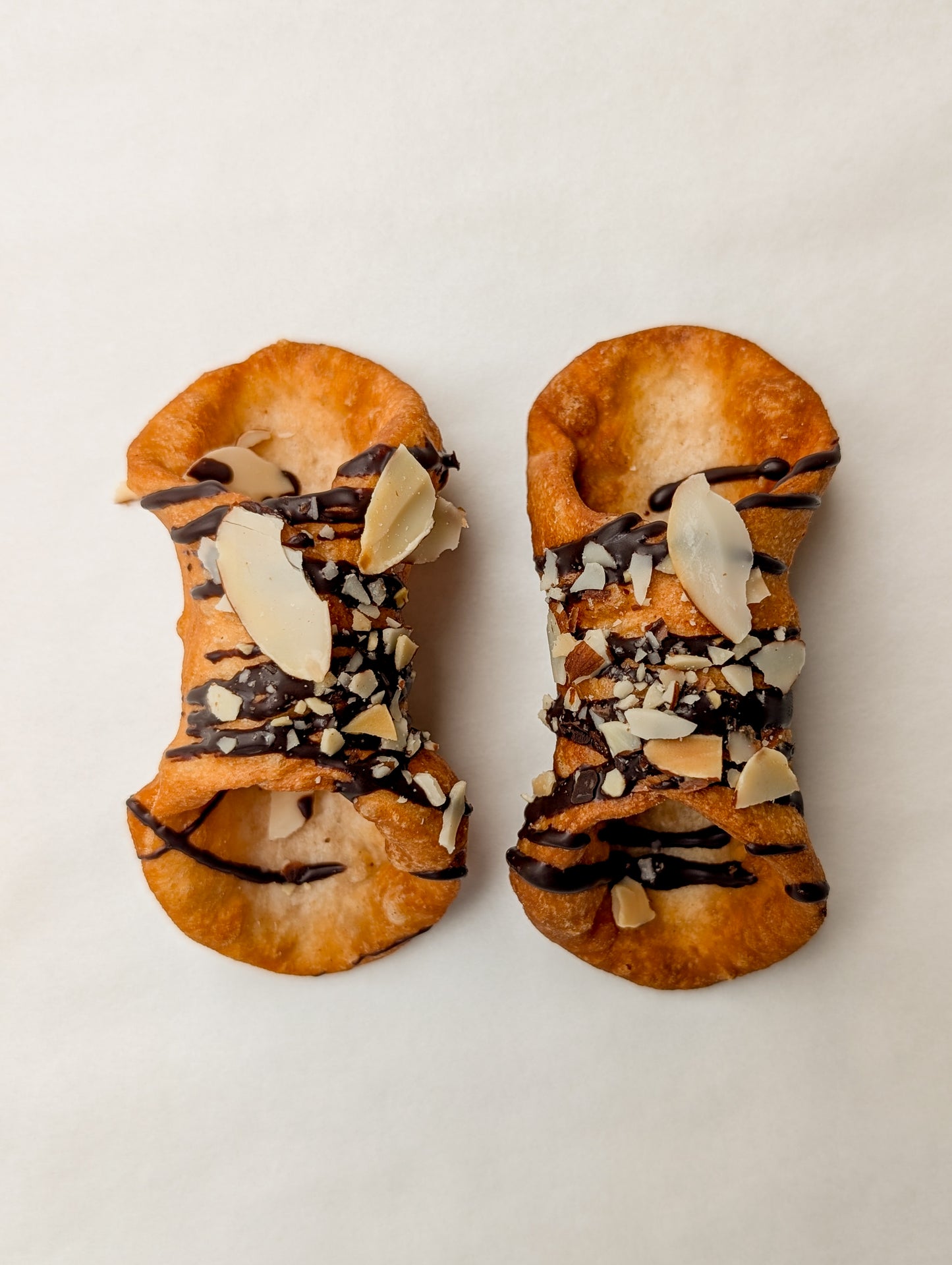 Bee Sting Cannoli